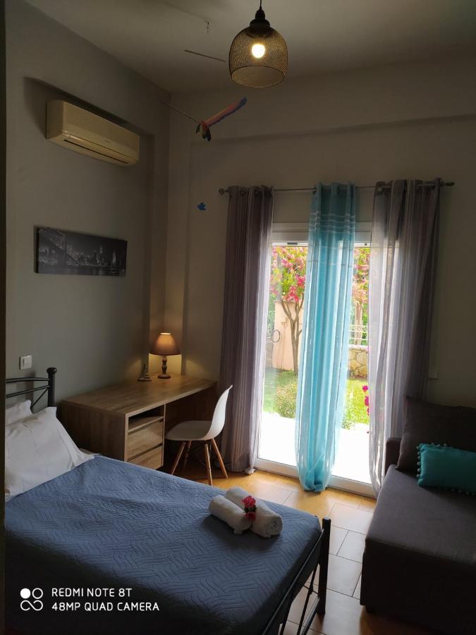 Summer Village House Popi Kanakádes Zewnętrze zdjęcie