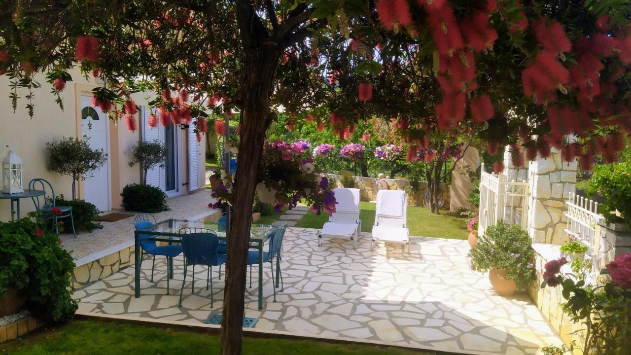 Summer Village House Popi Kanakádes Zewnętrze zdjęcie